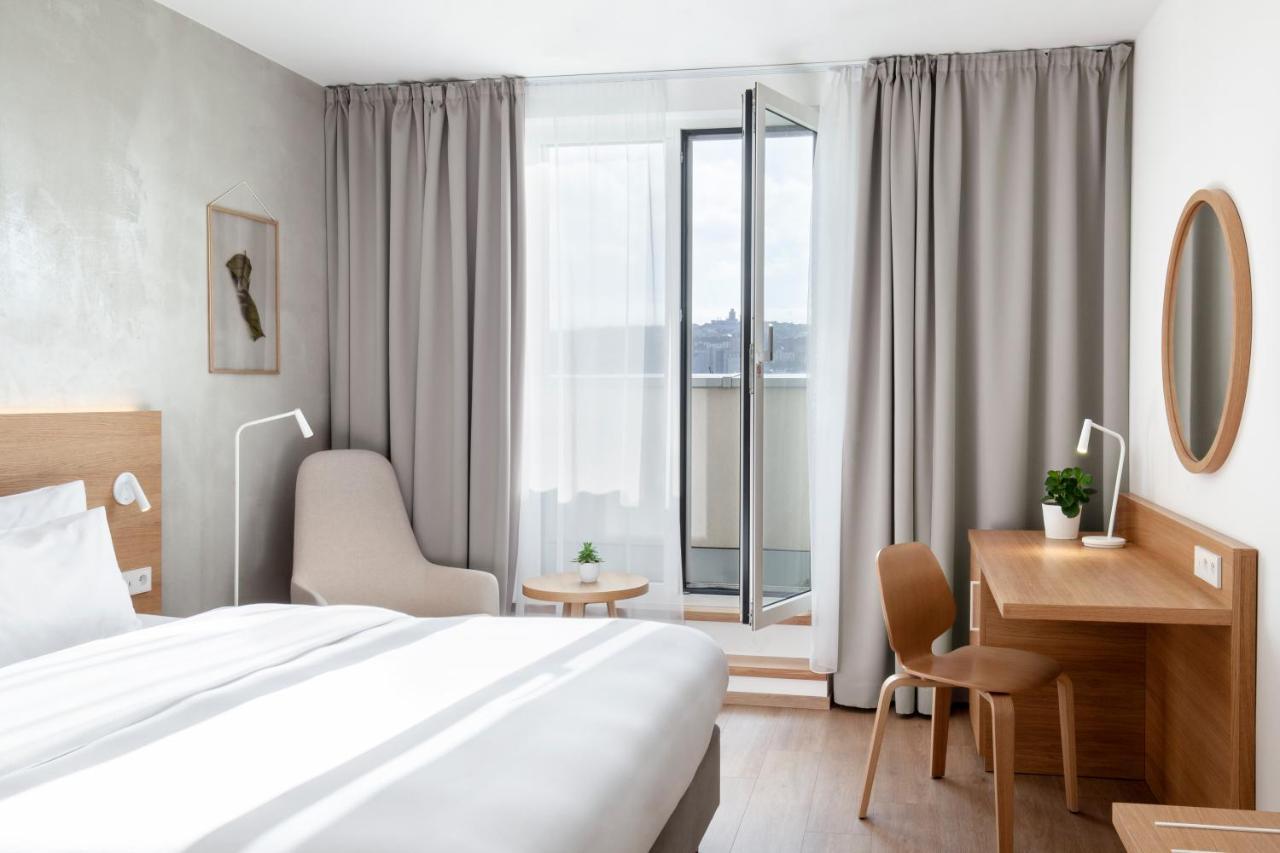 Premium King Room Balcony