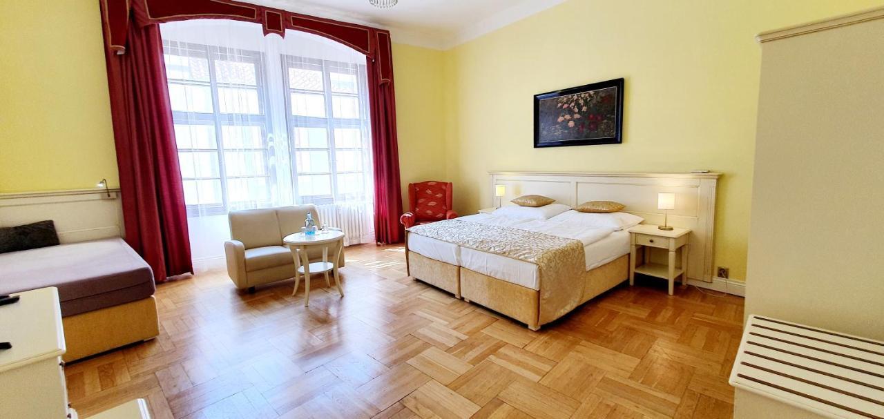 Triple Room,1403761052:JPEG