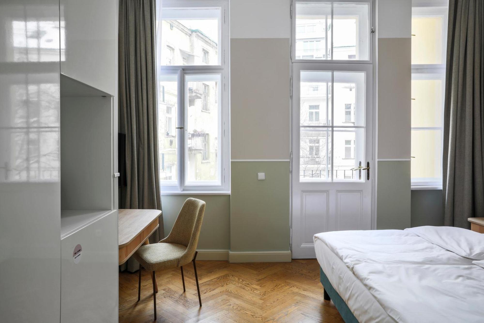 Medium Room Balcony