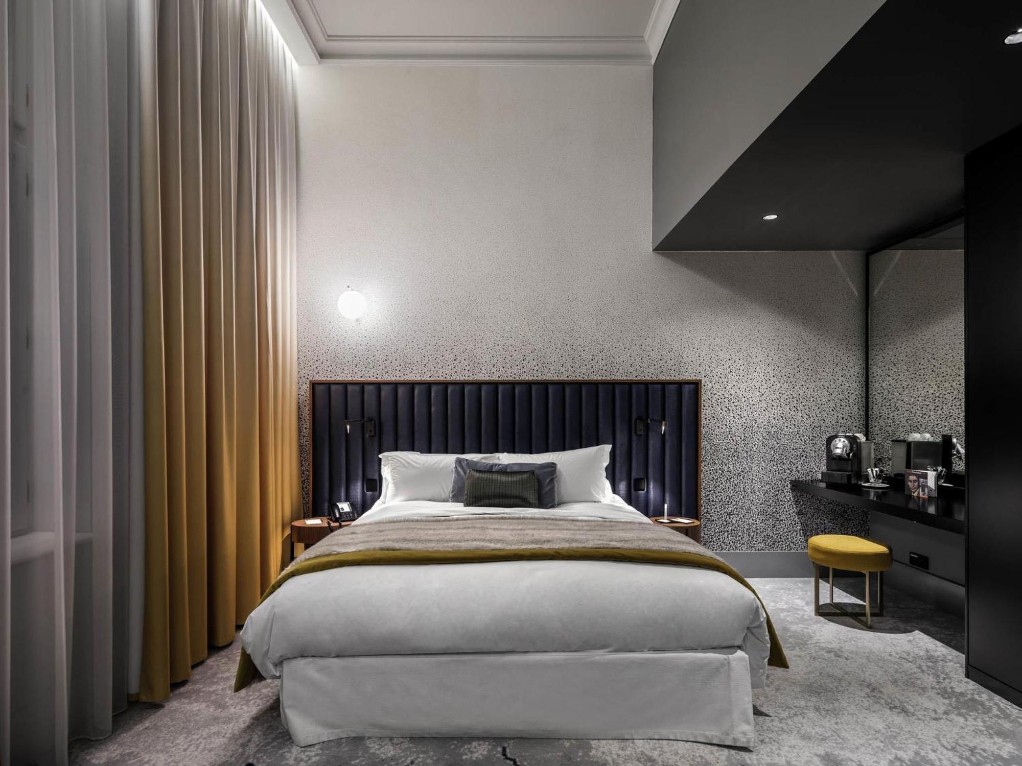 Deluxe Junior Suite