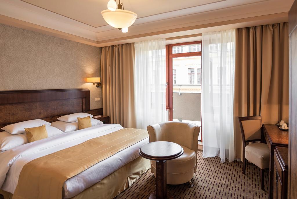 Doppelzimmer mit Zustellbett