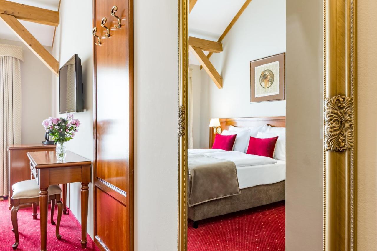 Deluxe Double Room Balcony